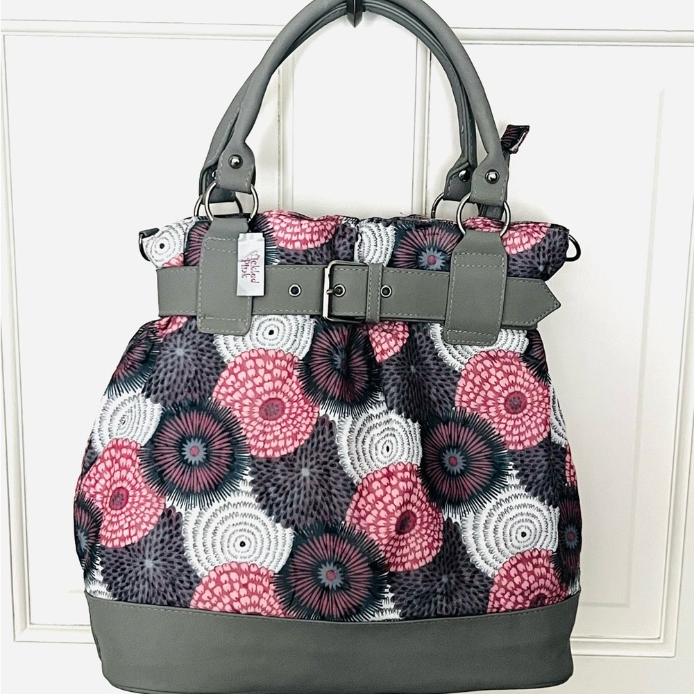 NWT STYLISH “TICKLED PINK” GREY AND PINK FLORAL HANDBAG